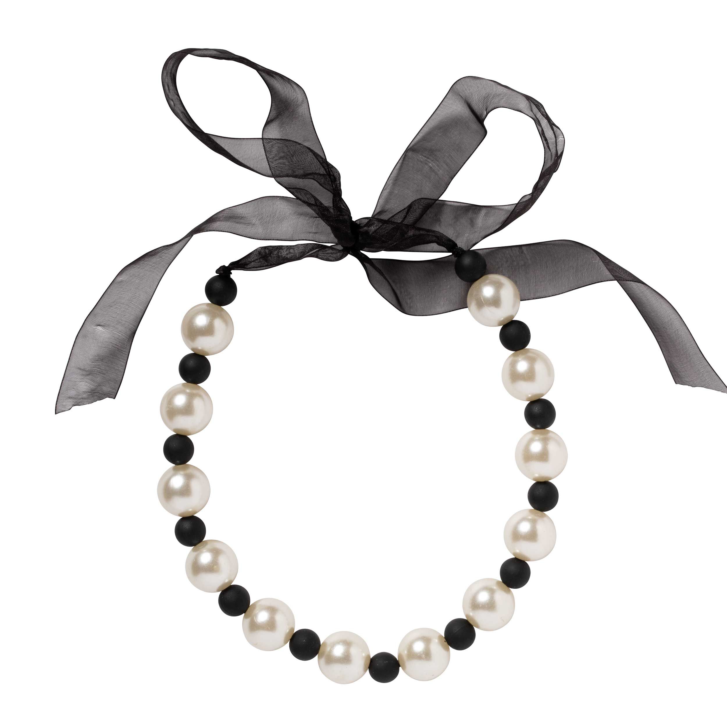 Pearl and ribbon necklace best sale